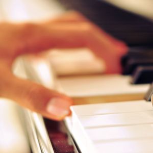 50岁的熟女喜欢吞精是什么心理
